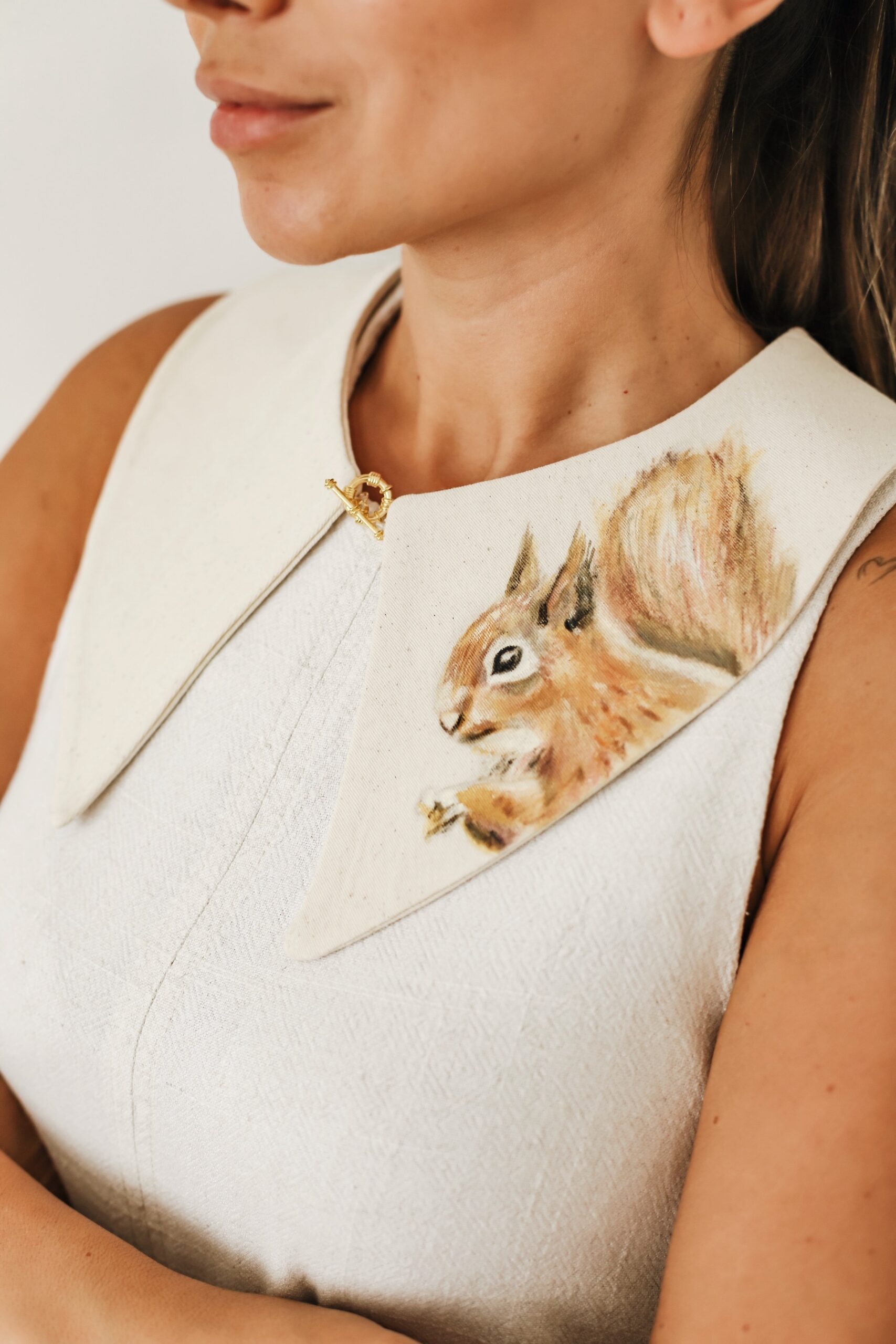 Baby V collar designed by painting artist. It is an art accessory with animal figure pattern organic cotton